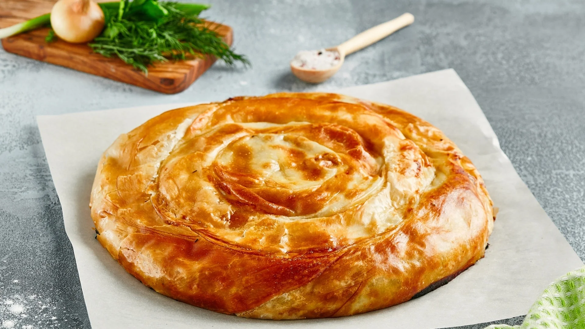 Новогодишна баница – как се е приготвяла в миналото?