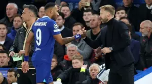 {{ otherArticle[0].article.title }}