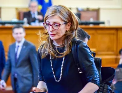 Екатерина Захариева: Шансът за кабинети със следващите мандати е много малък 