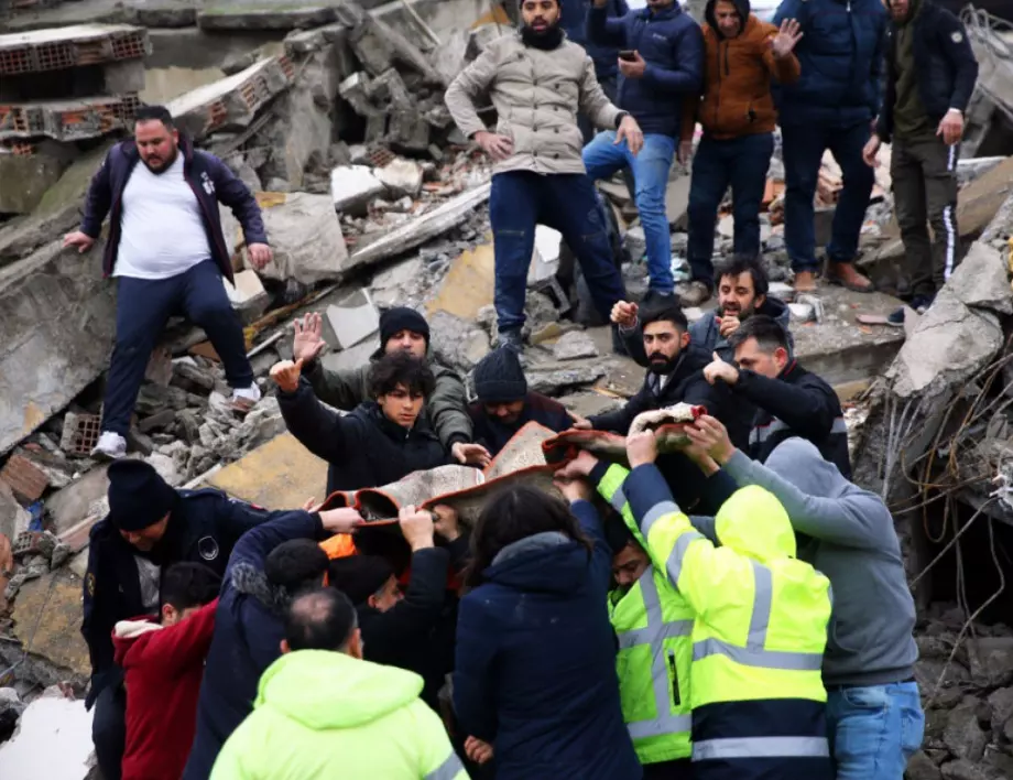 Ново голямо увеличение на жертвите след земетресението в Турция