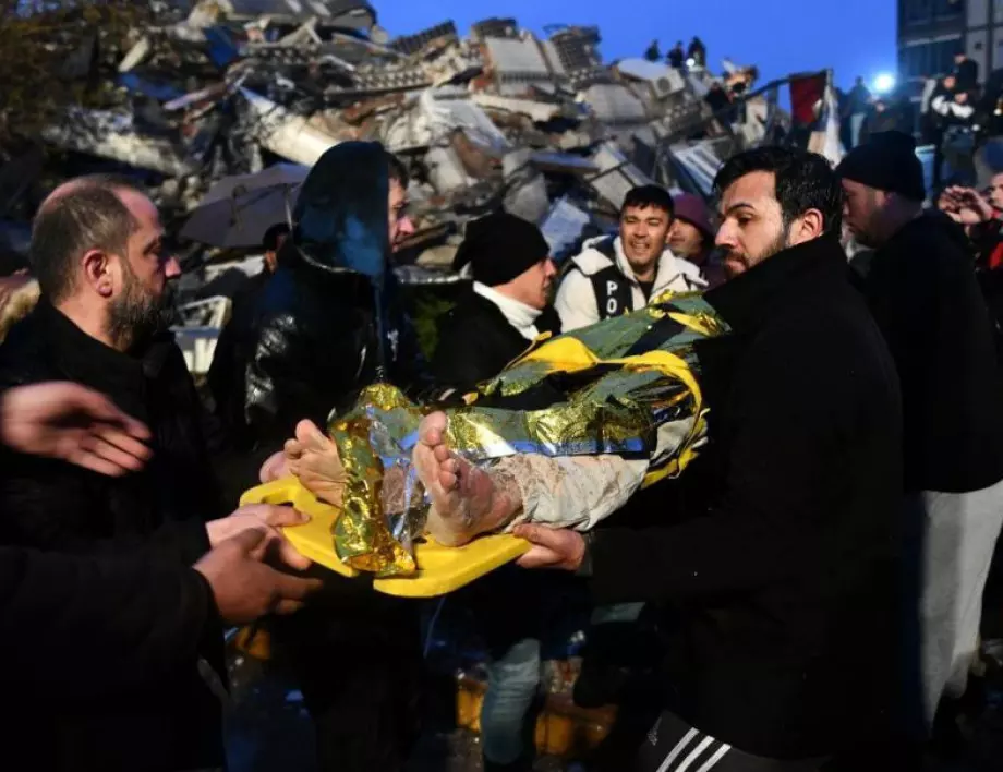 Над 12 000 са вече жертвите на земетресенията в Турция и Сирия (ВИДЕО)