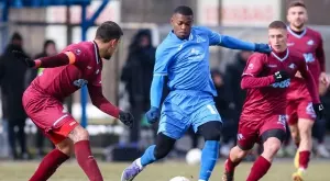 {{ otherArticle[0].article.title }}