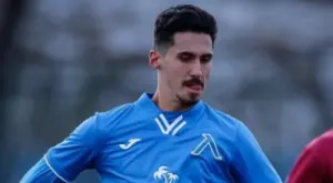 {{ otherArticle[0].article.title }}