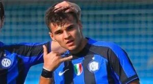 {{ otherArticle[0].article.title }}