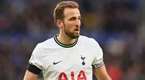 Хари Кейн подпечата името си в историята на Висшата лига при успеха на Тотнъм (ВИДЕО)