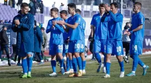 {{ otherArticle[0].article.title }}