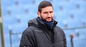 {{ otherArticle[0].article.title }}