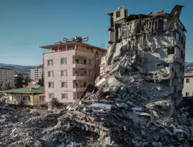 В Турция след земетресението: Обещават нови домове за всички. Но със заем