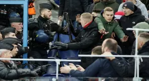 {{ otherArticle[0].article.title }}