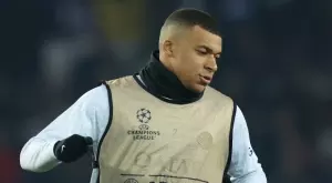 "Знам толкова, колкото всички, НО...": Фабиан Руис се моли на Мбапе да остане в ПСЖ