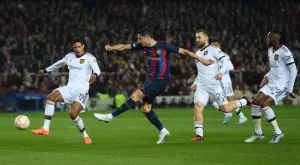 Лига Европа като Шампионска лига: Какво направиха Барселона, Манчестър Юнайтед и Ювентус в четвъртък вечер?