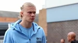 Гари Невил: Уникалният Ерлинг Холанд е Хари Кейн, Уейн Рууни и Роналдо в едно