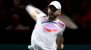 {{ otherArticle[0].article.title }}