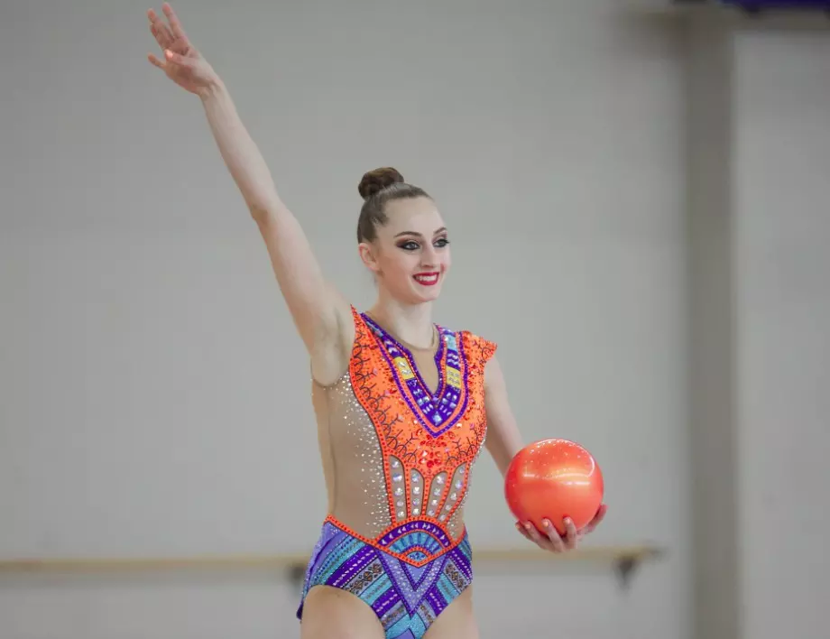 Боряна Калейн стана европейска шампионка по художествена гимнастика (ВИДЕО)