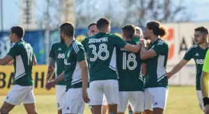 {{ otherArticle[0].article.title }}