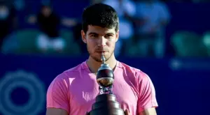 {{ otherArticle[0].article.title }}