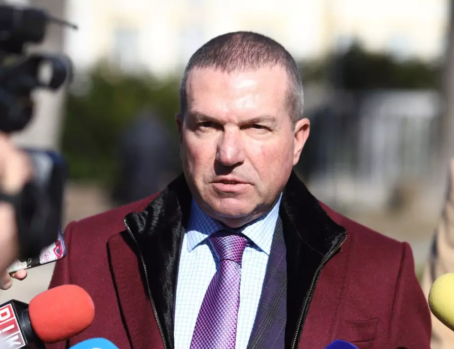 Менко Менков: Въпросите, които днес задаваха на Борисов, са му задавани от предходни прокурори