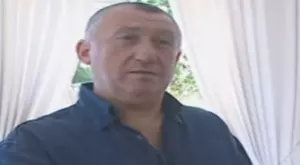 {{ otherArticle[0].article.title }}