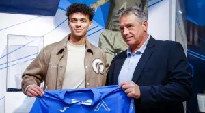 {{ otherArticle[0].article.title }}