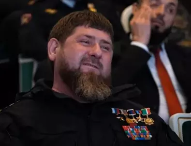 Аз съм най-прекрасен: Кадиров сам си връчи златен медал „Герой на Чечения“ (ВИДЕО)