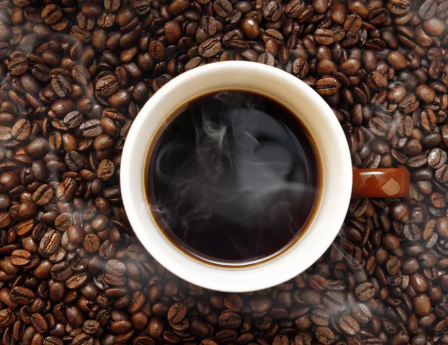 Мистерията на студените зърна: Защо кафето всъщност трябва да се съхранява в хладилник?