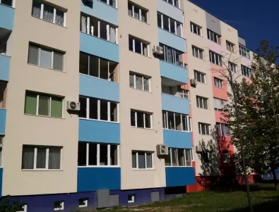 До 10 май приемат документи за саниране на жилищни сгради в община Казанлък