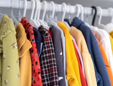 Как едно предизвикателство да НЕ купувате нови дрехи за година може да промени живота ви?