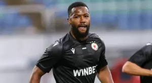 {{ otherArticle[0].article.title }}