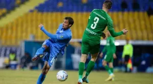 {{ otherArticle[0].article.title }}