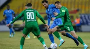 {{ otherArticle[0].article.title }}