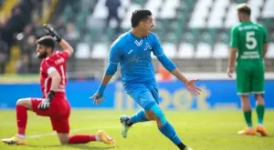 {{ otherArticle[0].article.title }}