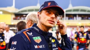 Вездесъщ Верстапен отвя конкуренцията на старта на Формула 1, крах за Ферари в Бахрейн