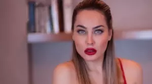 Модел от "Only Fans" за Кварацхелия: Влюбена съм до уши в него и той знае