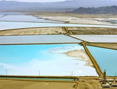 Руски и китайски фирми ще строят заводи за литий в Боливия  