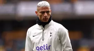 В Тотнъм "ври и кипи", Ричарлисон открито се изказа срещу треньорския щаб