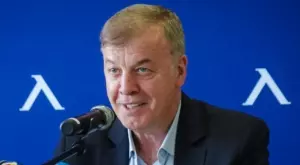 {{ otherArticle[0].article.title }}