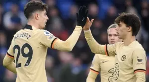 Tри страхотни гола срещу Лестър донесоха три точки и трета поредна победа на Челси (ВИДЕО)