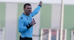 {{ otherArticle[0].article.title }}