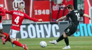 Сценарият с двете ЦСКА напът да се повтори в съседно на България първенство