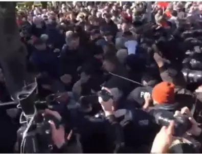 По време на протести Молдова разбила група, ръководена от Москва (ВИДЕО)