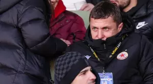 {{ otherArticle[0].article.title }}