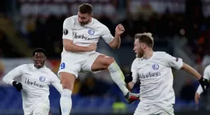 {{ otherArticle[0].article.title }}