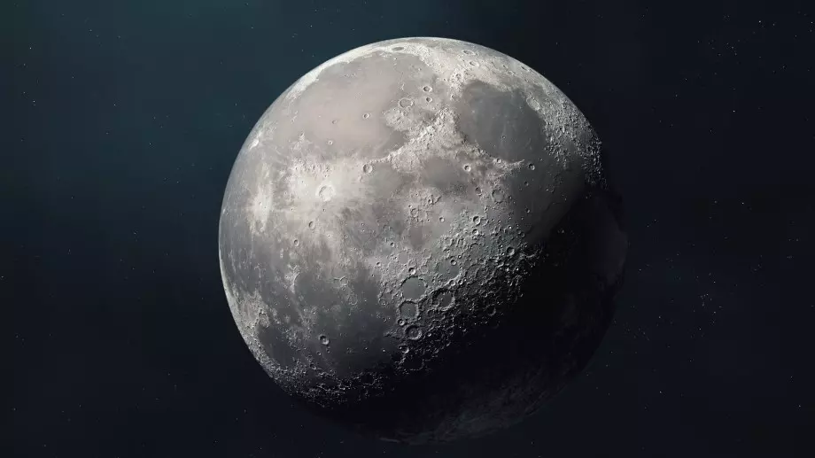 Учените откриха нови източници на вода на Луната 