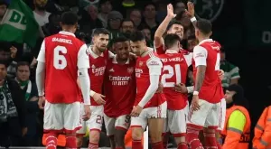 Легенда на Висшата лига даде безценен съвет на Арсенал в борбата за титлата