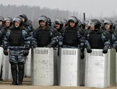 Путин внимава: Огромно число милиционери са потушили протеста в Башкирия (ВИДЕО)*