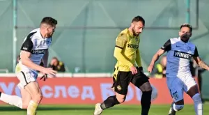 {{ otherArticle[0].article.title }}