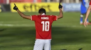 {{ otherArticle[0].article.title }}