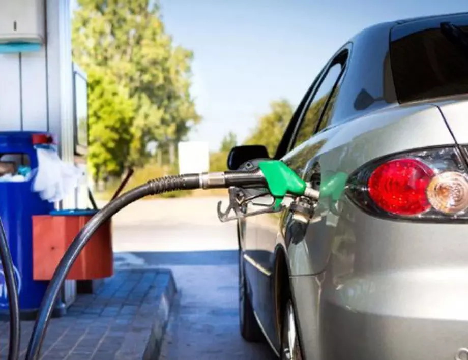 Защо колата може да харчи повече гориво през лятото
