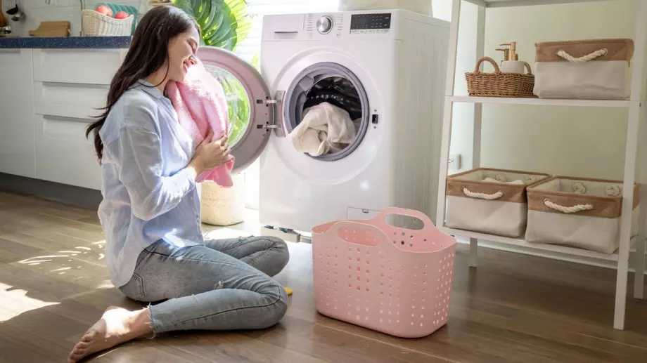 Само 10% от домакините ги знаят - 5 тайни за перфектно изпиране на дрехите в пералнята