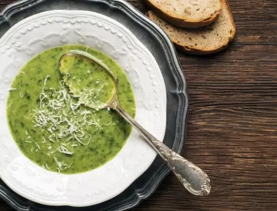 КРЕМ супа от коприва и спанак: Здравословна и вкусна рецепта